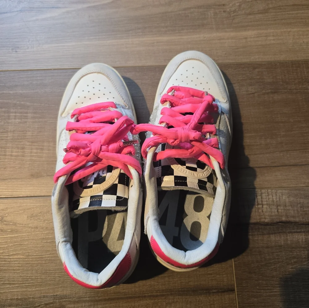 P448 Mason Sneaker White/Chess leather Puffy Pink Laces Size 39 US Size 8.5-9